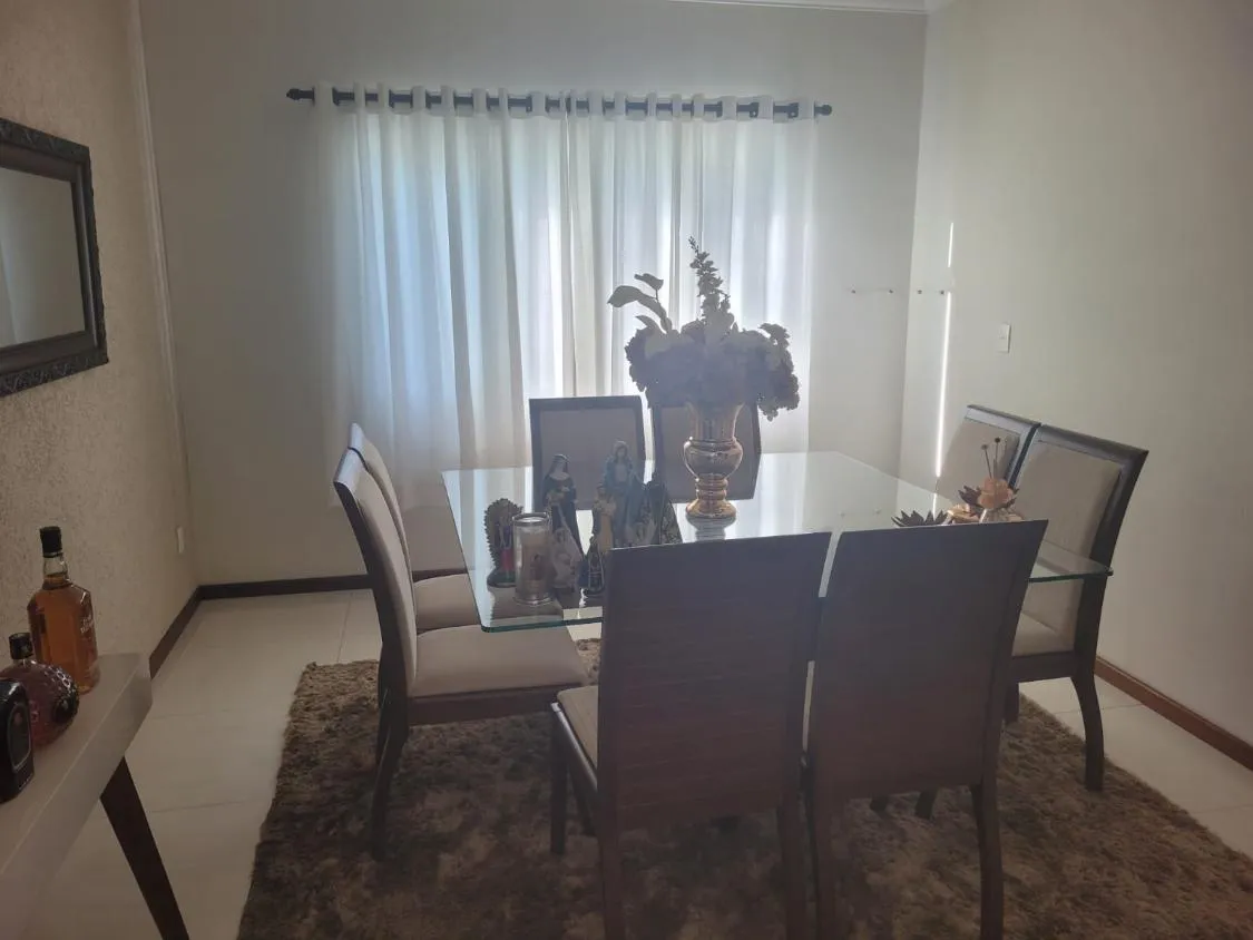 Imagem Residência Exclusiva à Venda no Villagio Fiorentino