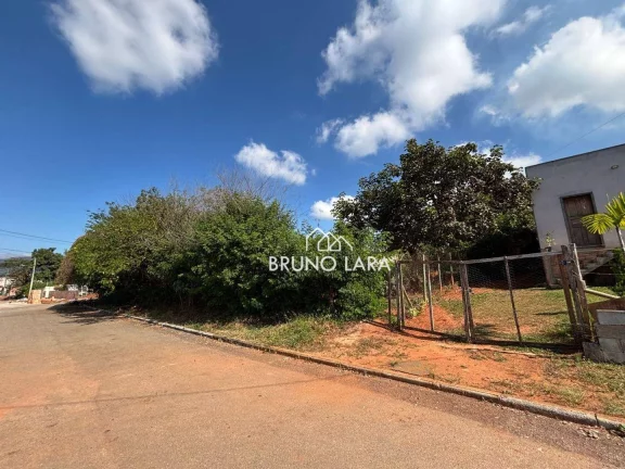 Imagem Terreno à venda no bairro São Francisco - Igarapé/MG