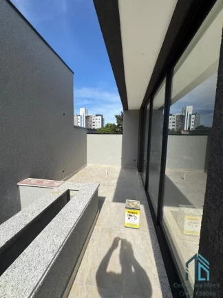 Imagem Sobrado Triplex Alto Padrão, 03 suítes com piso aquecido, em São José dos Pinhais PR