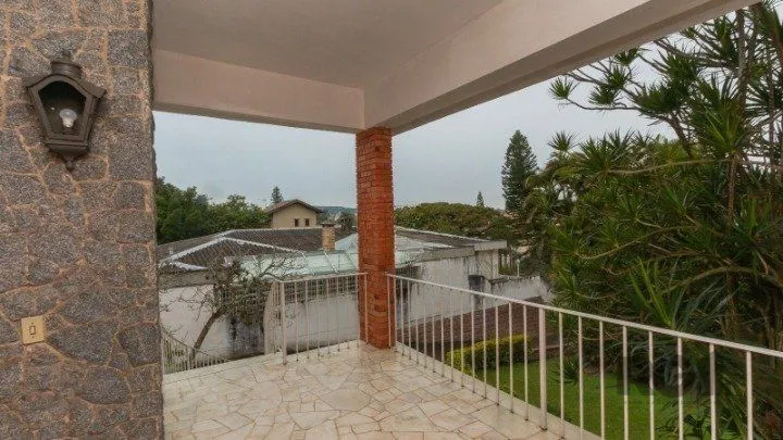 Imagem Casa, 1873 M² para Comprar com 4 Dormitórios e 6 Vagas Estacionamento