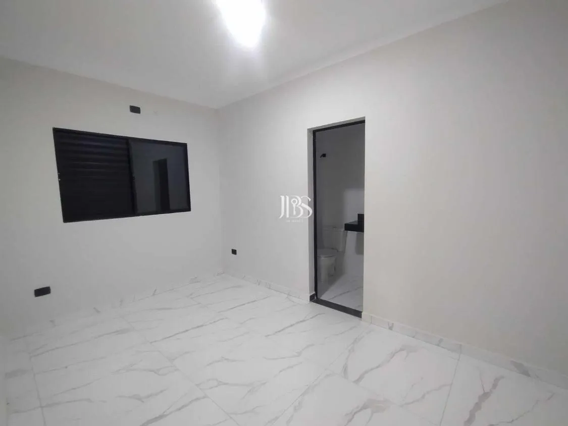 Imagem CASA NOVA COM PISCINA À VENDA EM ITANHAÉM FINANCIAMENTO
