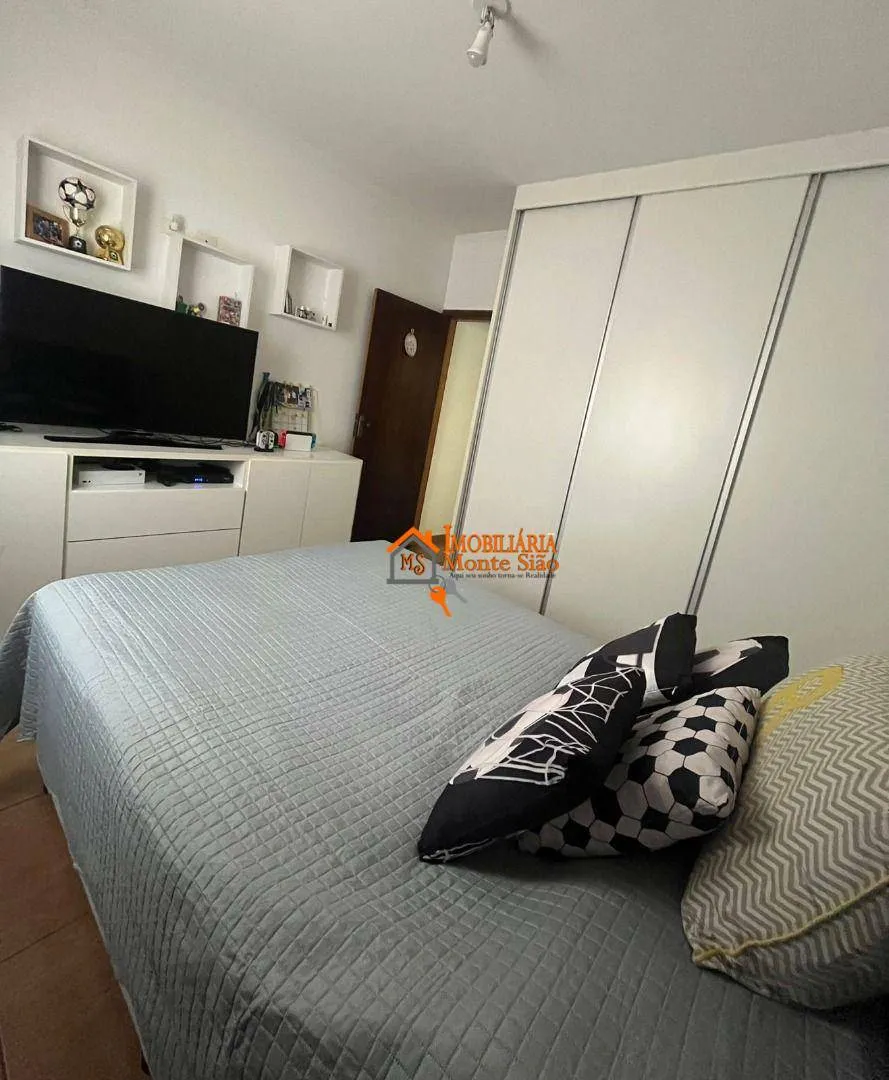 Imagem Casa com 3 dormitórios à venda, 220 m² por R$ 830.000,00 - Jardim Santa Clara - Guarulhos/SP
