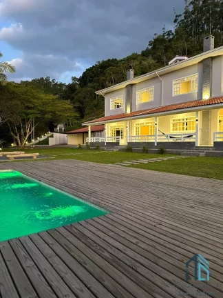 Imagem Exclusiva Casa de Campo de Alto Padrão, de Campo de Alto, Nova Trento - SC