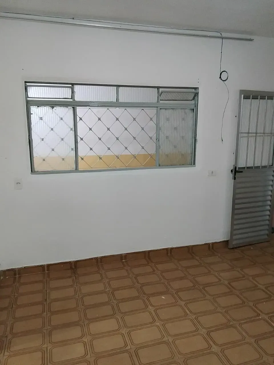 Imagem Casa com 2 Quartos para Alugar, 70 m² em Parque Marabá - Taboão da Serra