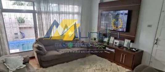 Imagem Casa para Alugar com 480m², 4 dormitórios, 2 suítes, 1 sala e 12 vagas!!!