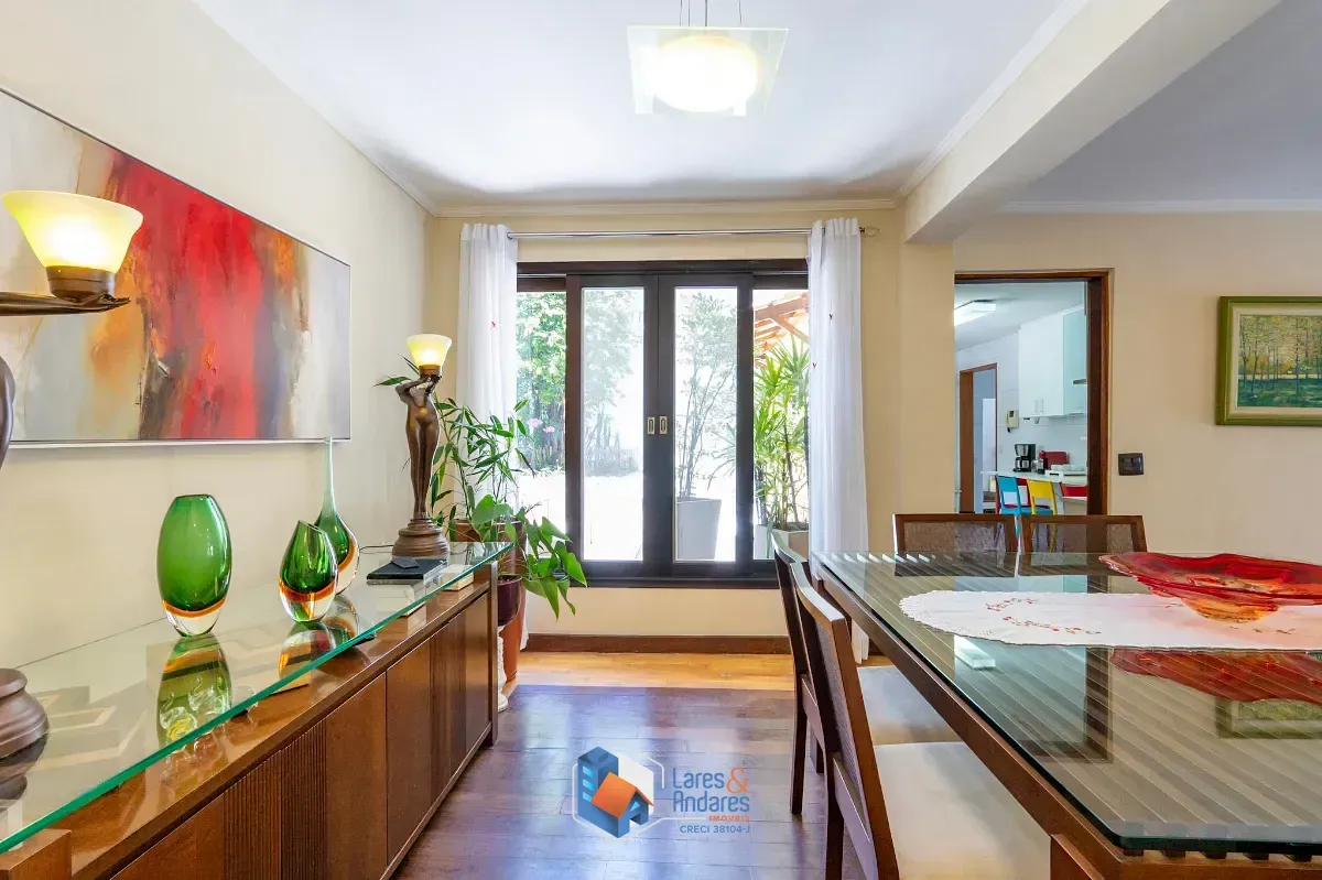 Imagem Casa para venda em Rolinópolis com 4 quartos, sendo 1 suíte, 240m²