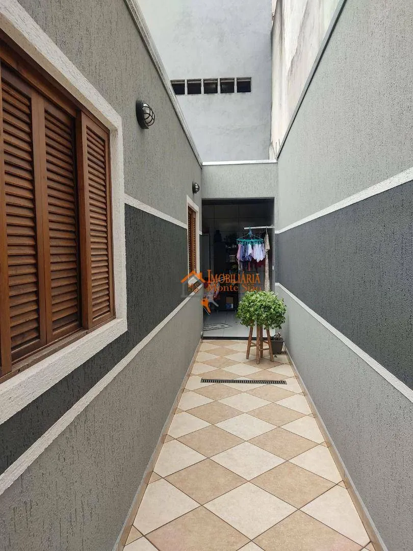 Imagem Casa com 2 dormitórios à venda, 110 m² por R$ 580.000,00 - Parque Flamengo - Guarulhos/SP