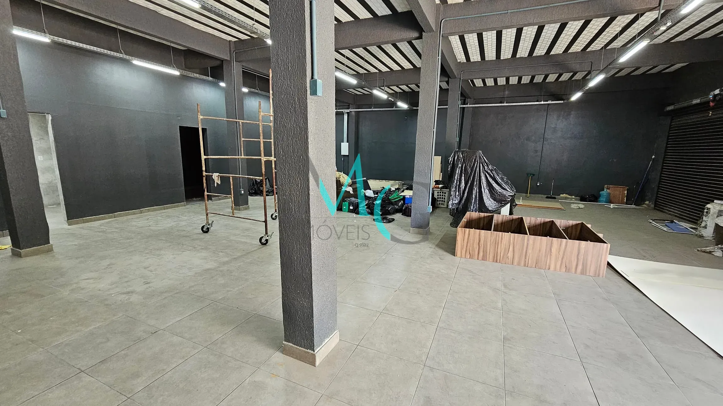 Imagem Loja para locação 250m² por R$ 10.000,00 + taxas, Santíssimo, Rio de Janeiro, RJ