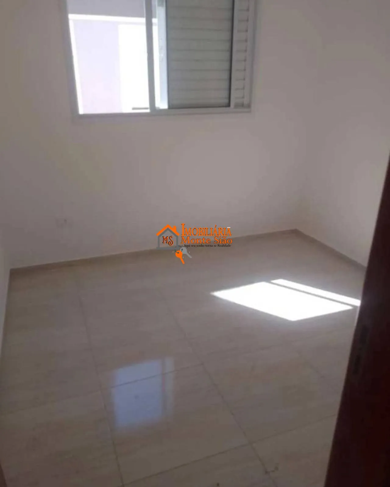 Imagem Sobrado com 3 dormitórios à venda, 92 m² por R$ 780.000 - Parque Flamengo - Guarulhos/SP