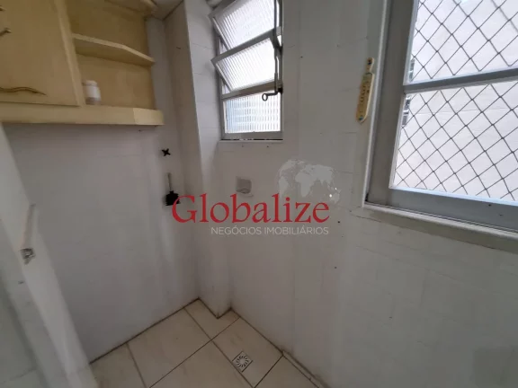 Imagem Apartamento com Sacada à venda R$ 283.000,00 no Bairro Jose Menino em Santos- SP