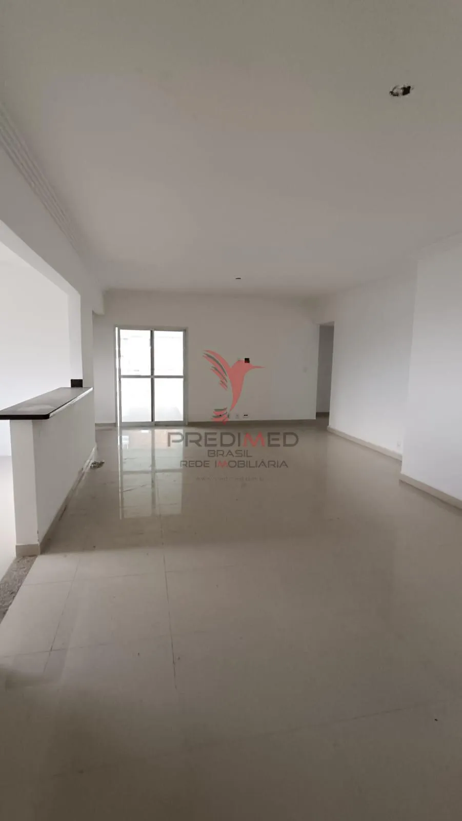 Imagem Apartamento com varandão novo de 3 Suites á venda com vista mar no Tupi, Praia Grande
