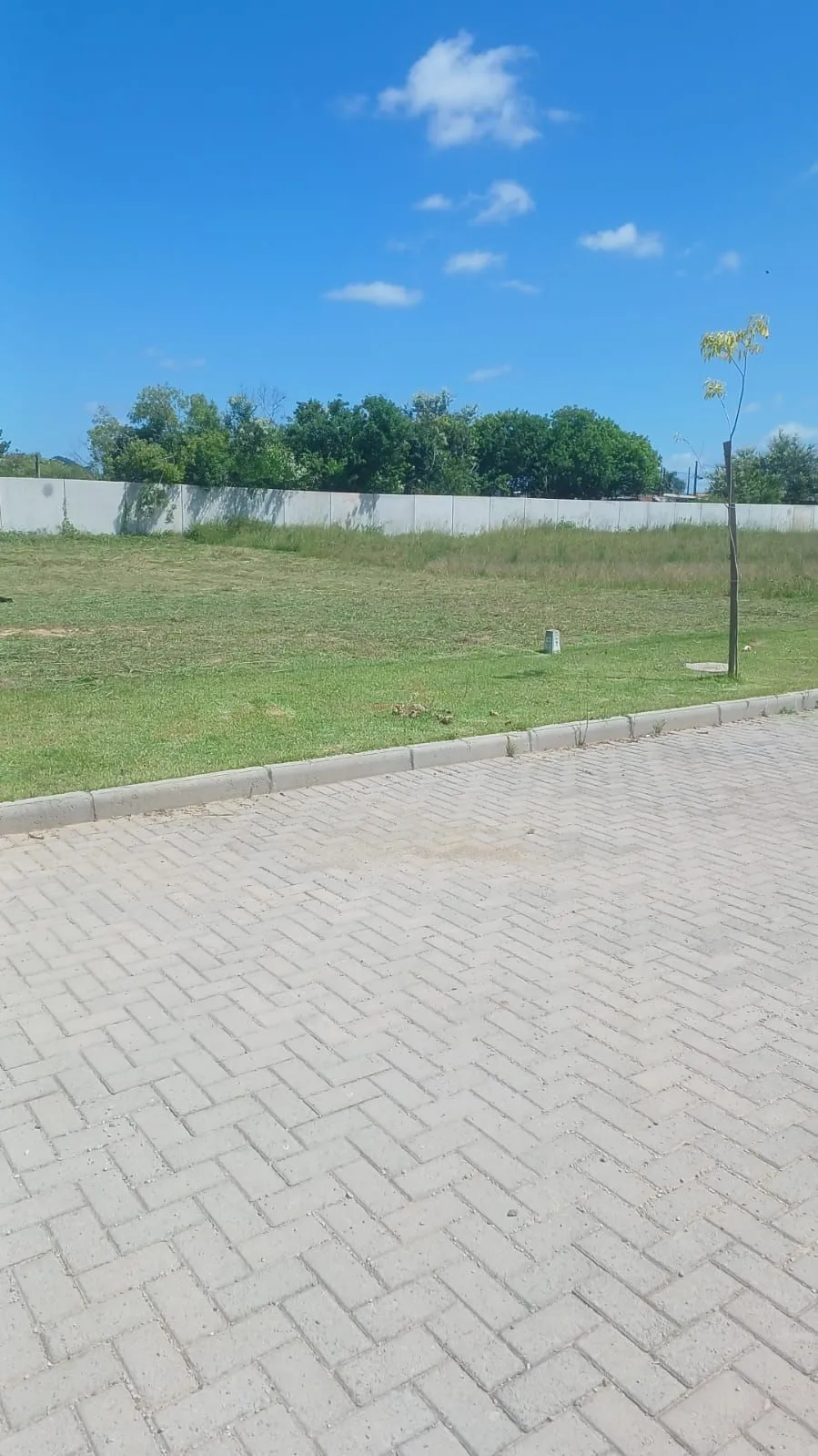Imagem Terreno com 863,79 no loteamento Arbo Village Park em Santa Maria.
