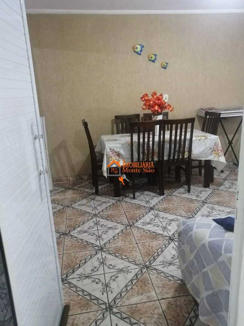 Imagem Sobrado com 4 dormitórios à venda, 120 m² por R$ 405.000 - Jardim Jovaia - Guarulhos/SP
