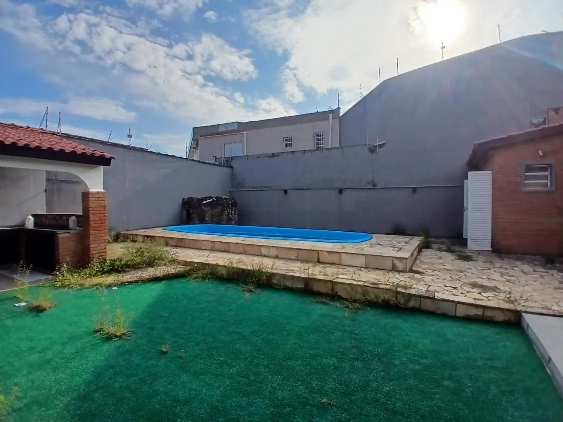 Imagem CASA COM PISCINA PARA VENDA E LOCAÇÃO NO MOSTEIRO EM ITANHAÉM LADO PRAIA ACEITA FINANCIAMENTO BANCARIO