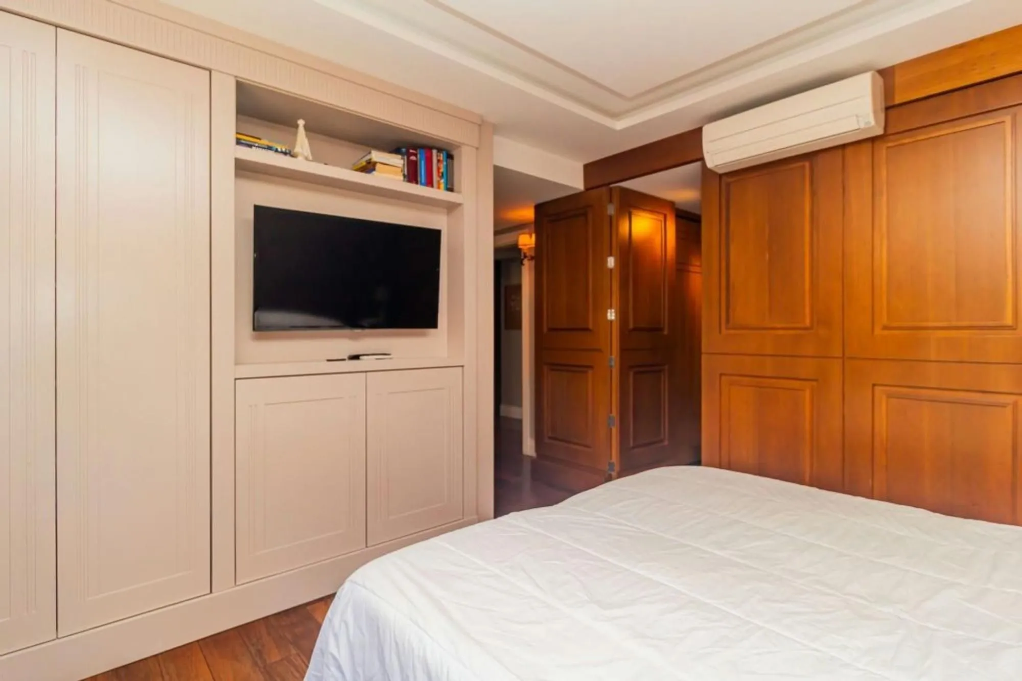 Imagem Apartamento de 3 dormitórios à venda em Bela Vista, Porto Alegre.