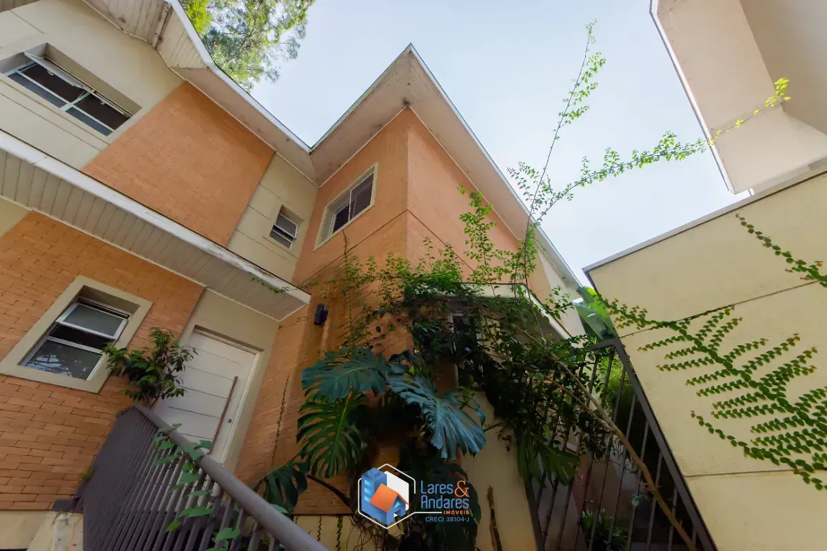 Imagem Casa no condomínio Solar dos Manacás para venda com 5 quartos, sendo 5 suítes, 428m²