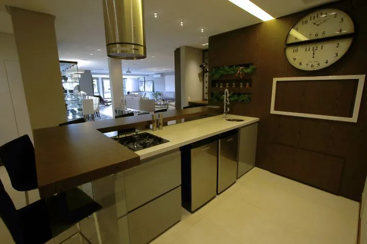 Imagem Apartamento com 4 Quartos à Venda, 314 m² em Centro - Gramado