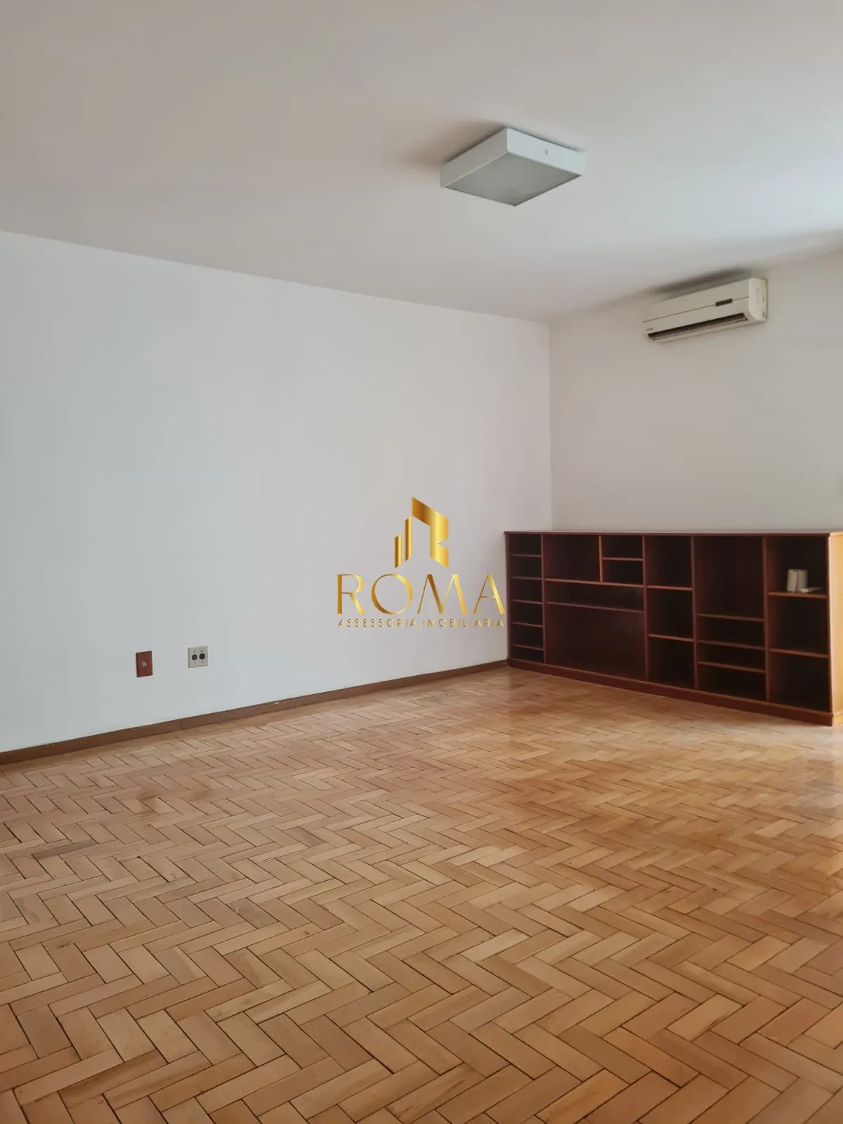 Imagem Apartamento de 2 dormitórios no centro!