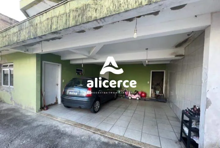 Imagem Ampla Casa de dois Pavimentos no Jardim Atlântico