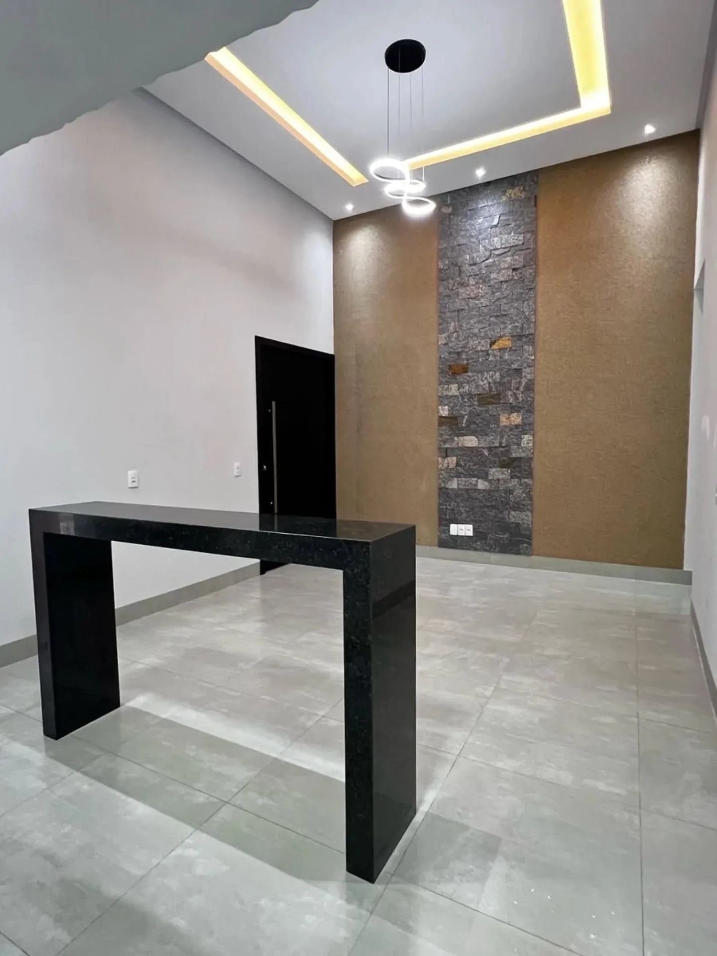 Imagem Casa De 3 Suites No Nova Era