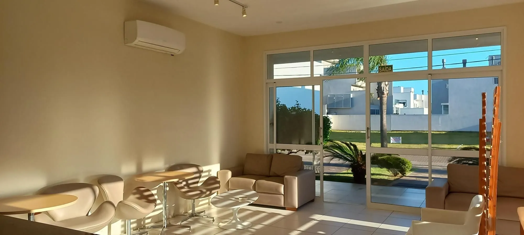 Imagem Casa nova em Condominio Fechado,com 3 suítes,Aberta dos Morros