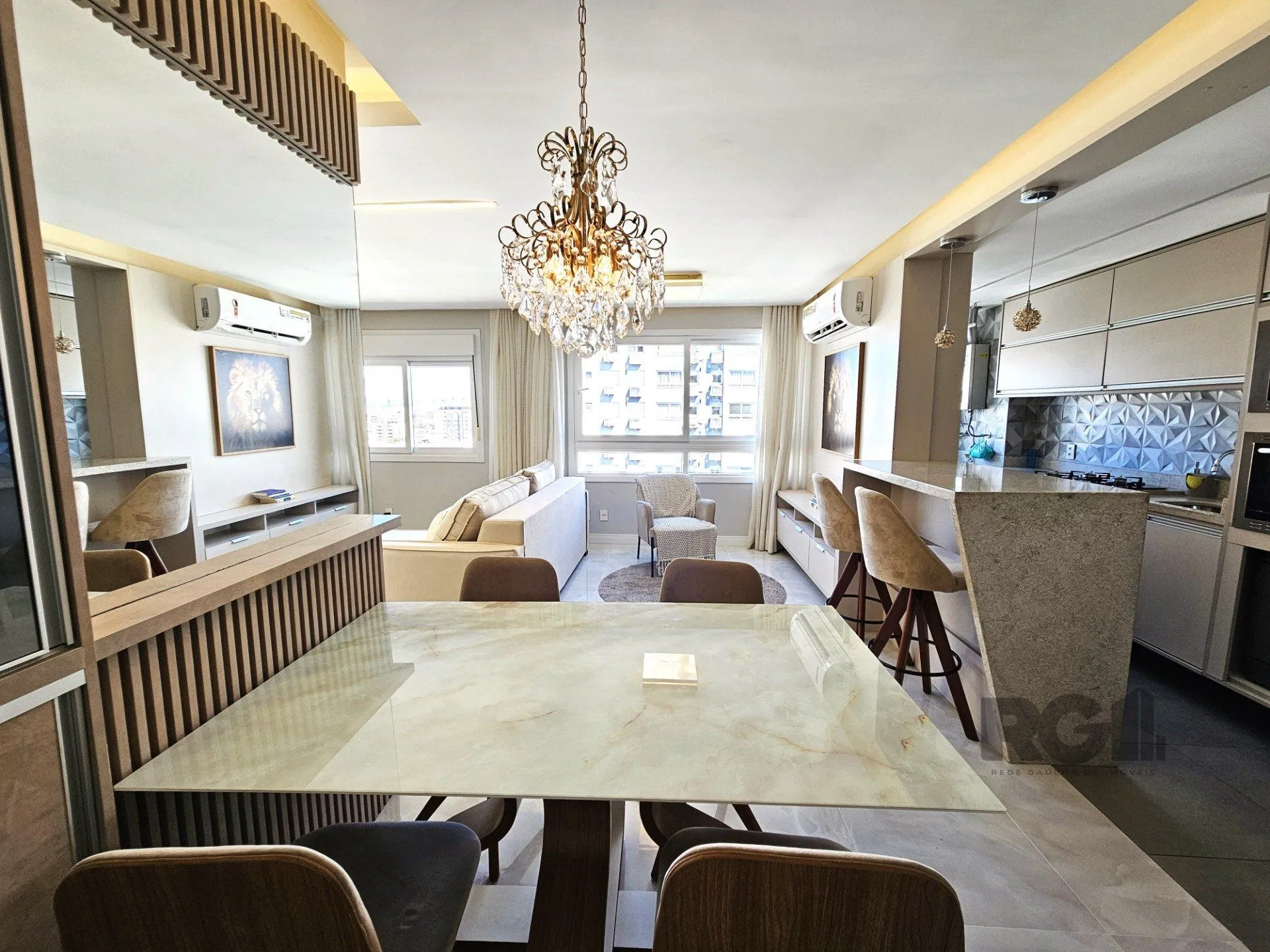 Imagem Apartamento para Venda - 67.43m², 2 dormitórios, sendo 1 suites, 2 vagas - Jardim Lindóia
