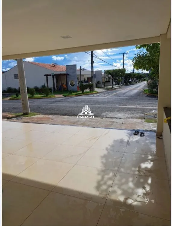 Imagem CASA À VENDA NO CONDOMÍNIO MÔNACO