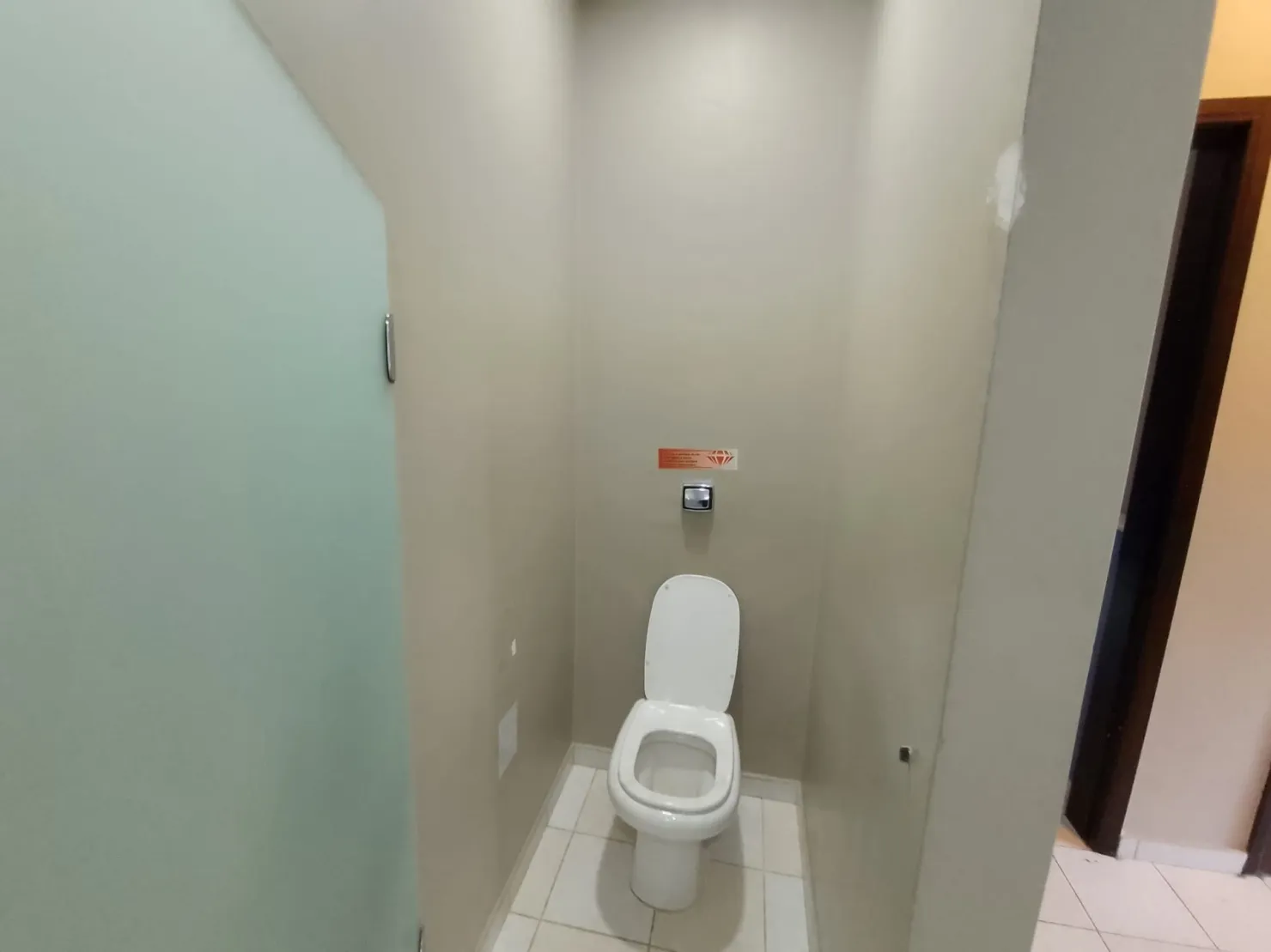 Imagem Comercial à venda 26 Quartos, 20 Suites, 33 Vagas, 23480M², Residencial e Comercial Cidade Morumbi, Pindamonhangaba - SP
