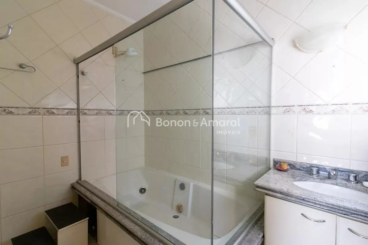 Imagem Apartamento para alugar com 122m², 3 quartos e 2 vagas