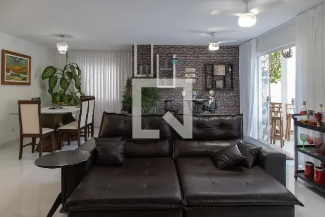 Imagem Casa à Venda - Recreio, 3 Quartos, 350 m2