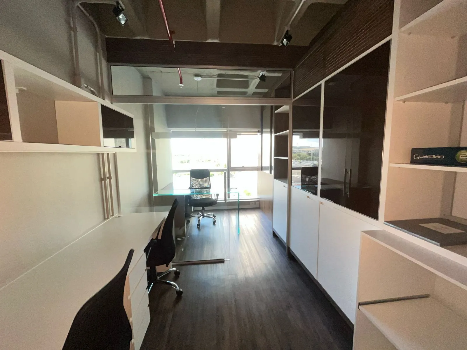 Imagem Sala mobiliada no Diamond Tower