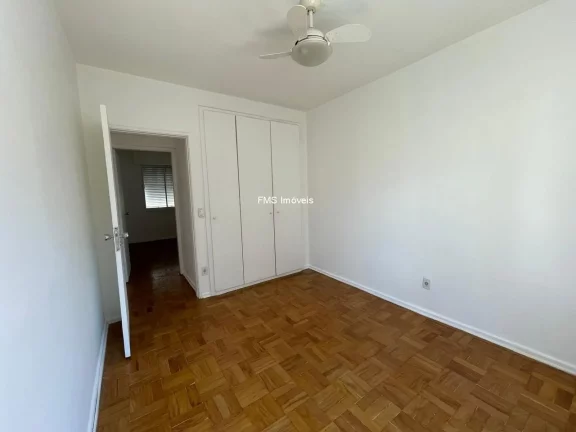 Imagem Imóvel à venda ou locação na Vila Nova Conceição: 3 quartos, 1 suíte, 3 banheiros, 1 vaga, 94m² - São Paulo-SP