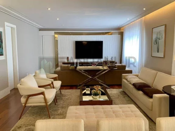 Imagem Vendo apartamento na Vila Nova Conceição. Requinte e muito bom gosto, neste incrível apartamento... São 4 dormitórios, sendo 2 suítes. O piso de ma