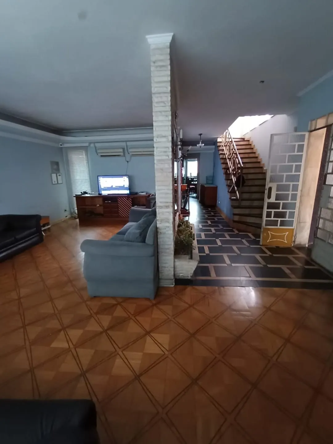 Foto do imóvel Casa à venda e locação 4 Suites, 6 Vagas, 245M², Centro, Pindamonhangaba - SP