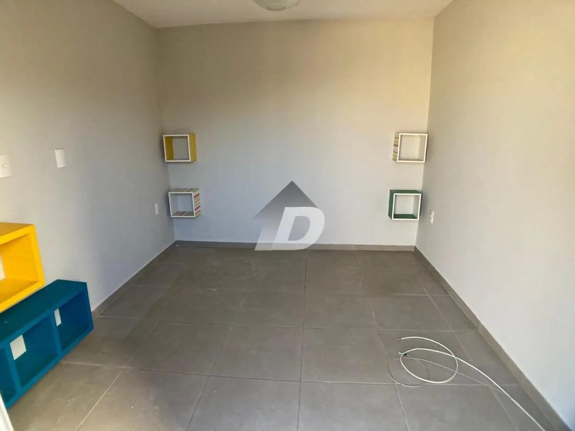 Imagem EXCELENTE CASA -CHACARA DA BARRA