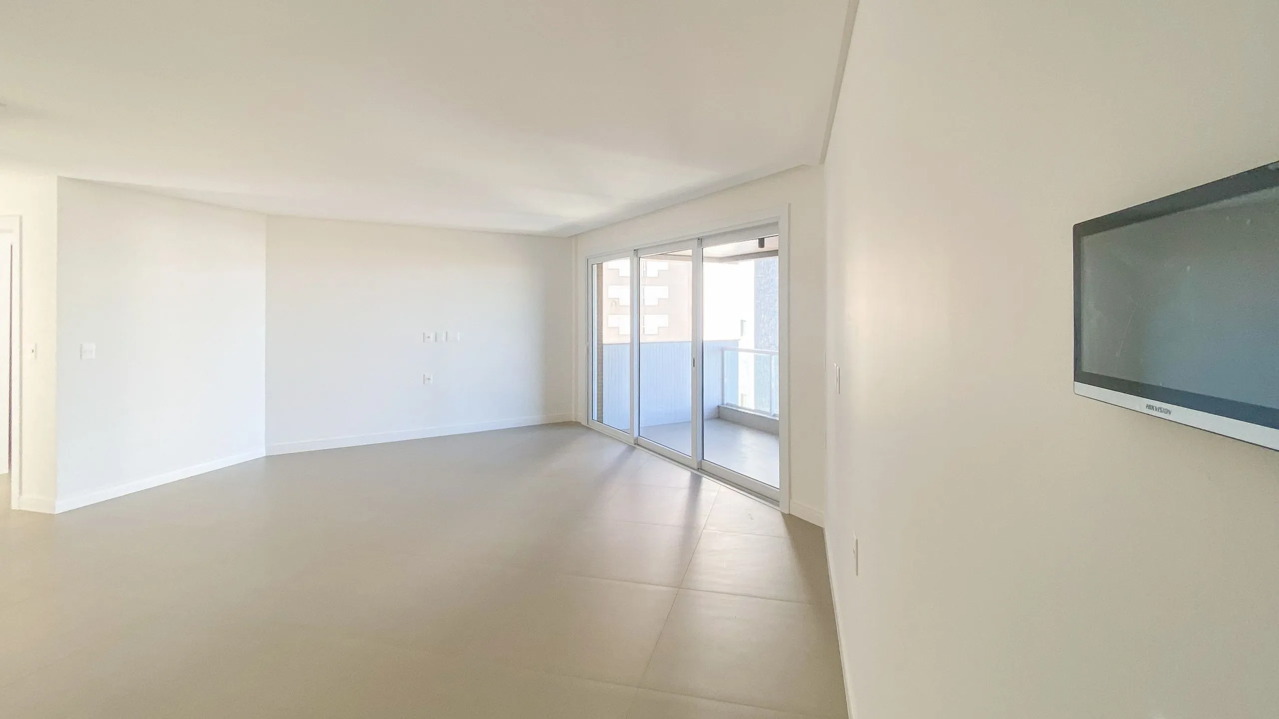 Imagem Apartamento à venda em Torres, Predial, com 2 quartos, 100.44m2