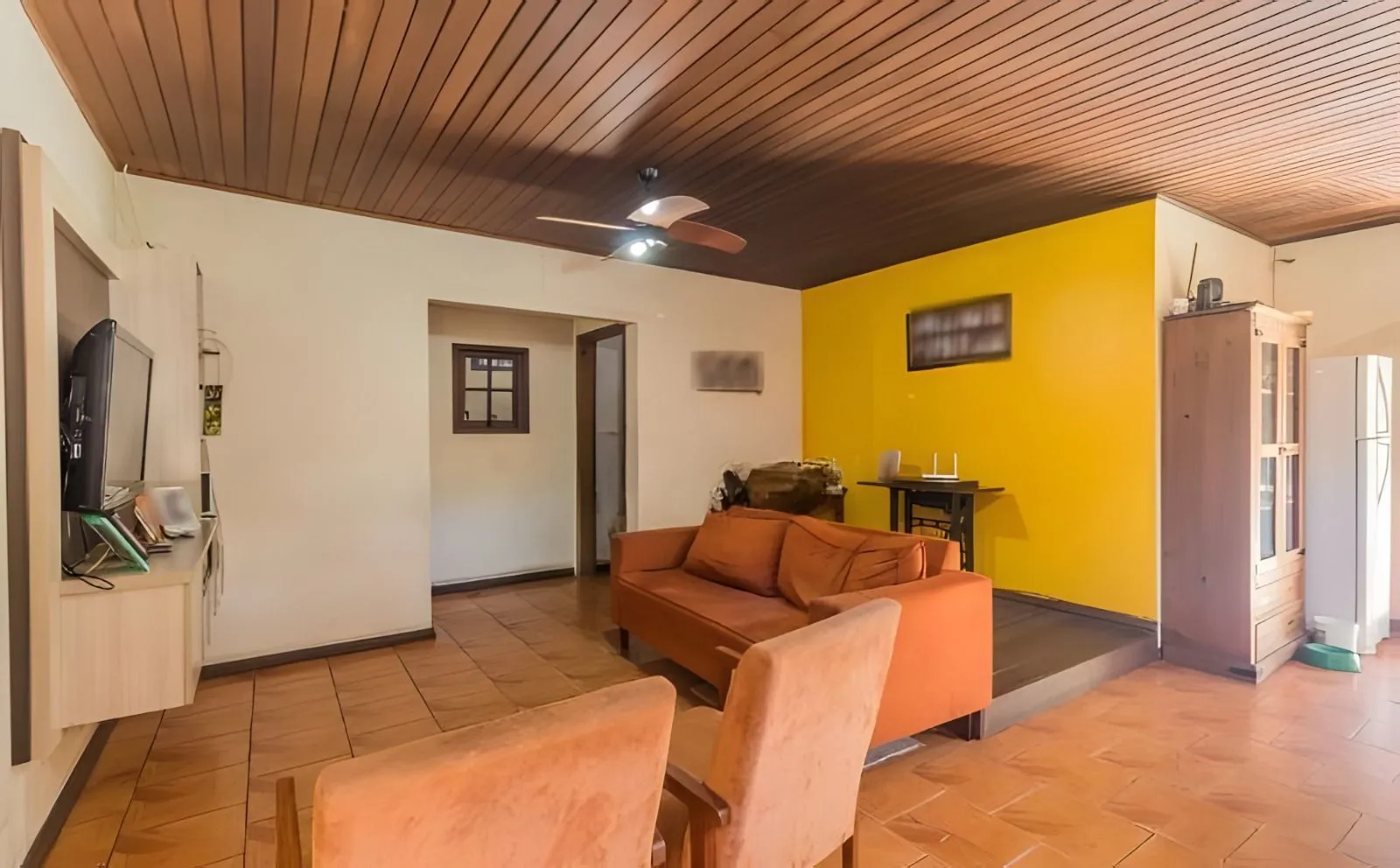 Imagem Casa de 5 dormitórios à venda no Bairro Bom Jesus - Porto Alegre