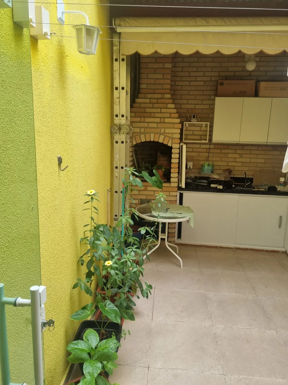 Imagem VENDO LINDO SOBRADO DE 03 DORMITÓRIOS NO BAIRRO CAMPO GRANDE!