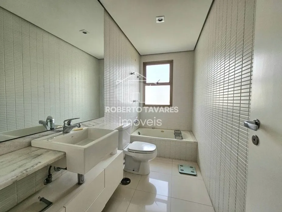 Imagem Apartamento de 3 quartos, 147m² no bairro Brooklin Paulista, em São Paulo