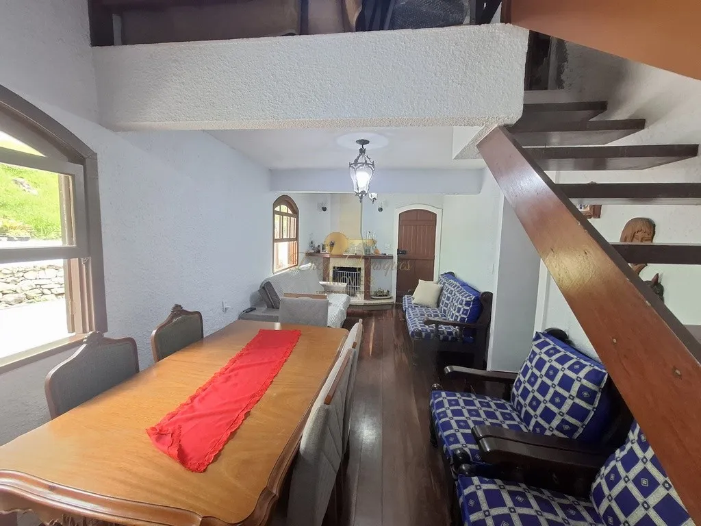Imagem Casa para Venda em Teresópolis / RJ no bairro Soberbo