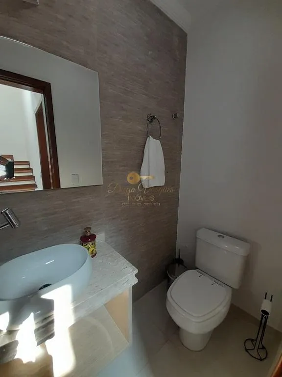 Imagem Casa em Condomínio para Venda em Teresópolis / RJ no bairro Vargem Grande