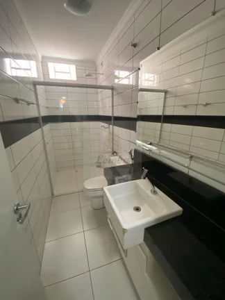 Imagem Aluguel de Casa em Condomínio de Luxo em Cuiabá-MT, Jardim Mossoró: 2 Quartos, 2 Suítes, 3 Salas, 3 Banheiros, 2 Vagas de Garagem.