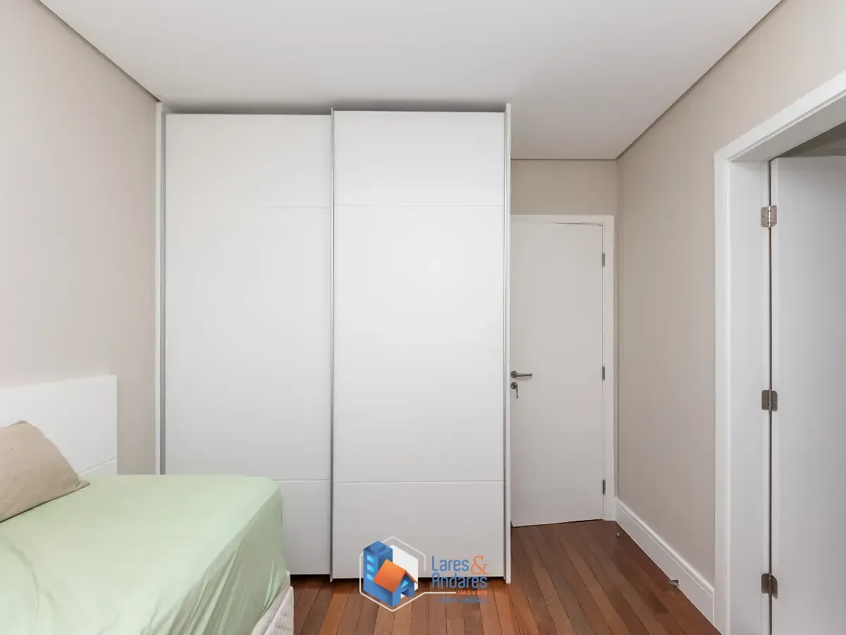 Imagem Apartamento para venda em Vila Hamburguesa com 3 quartos, sendo 3 suítes, 187m²