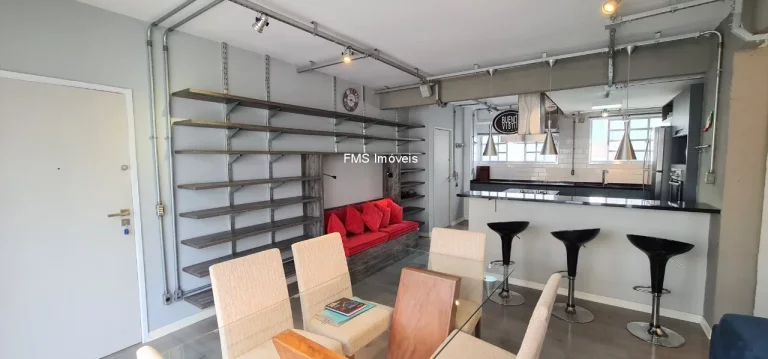 Imagem Apartamento à venda na Vila Nova Conceição, São Paulo-SP: 2 quartos, 1 suíte, 3 banheiros, 1 vaga de garagem e 94m² de área. Venha conferir!