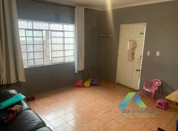 Foto do imóvel Casa terrea a venda com 03 quartos - Jardim Vergueiro - Sacoma