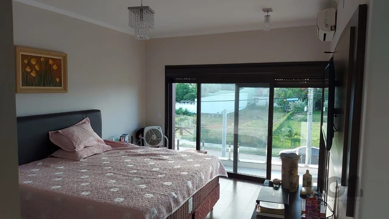 Imagem CASA ALTO PADRÃO - BALNEÁRIO -SÃO LOURENÇO DO SUL - RS