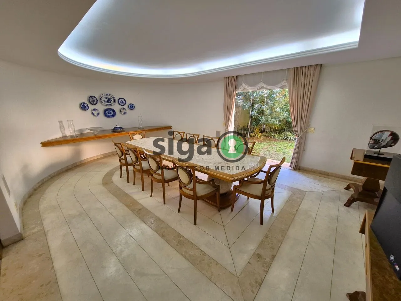 Imagem Casa para Locação no Retiro Morumbi com 5 quartos