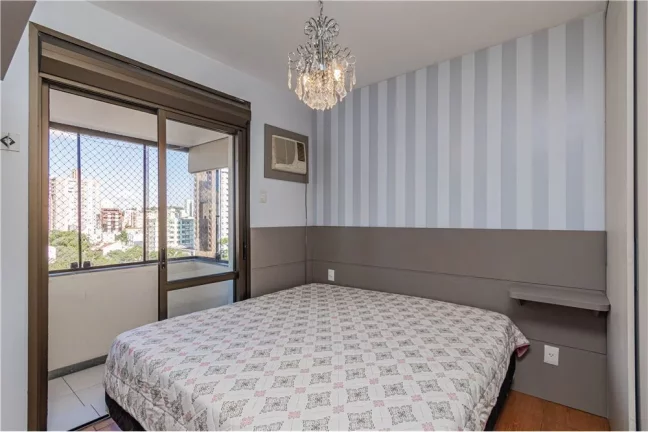 Imagem Apartamento para venda no bairro Menino Deus em Porto Alegre