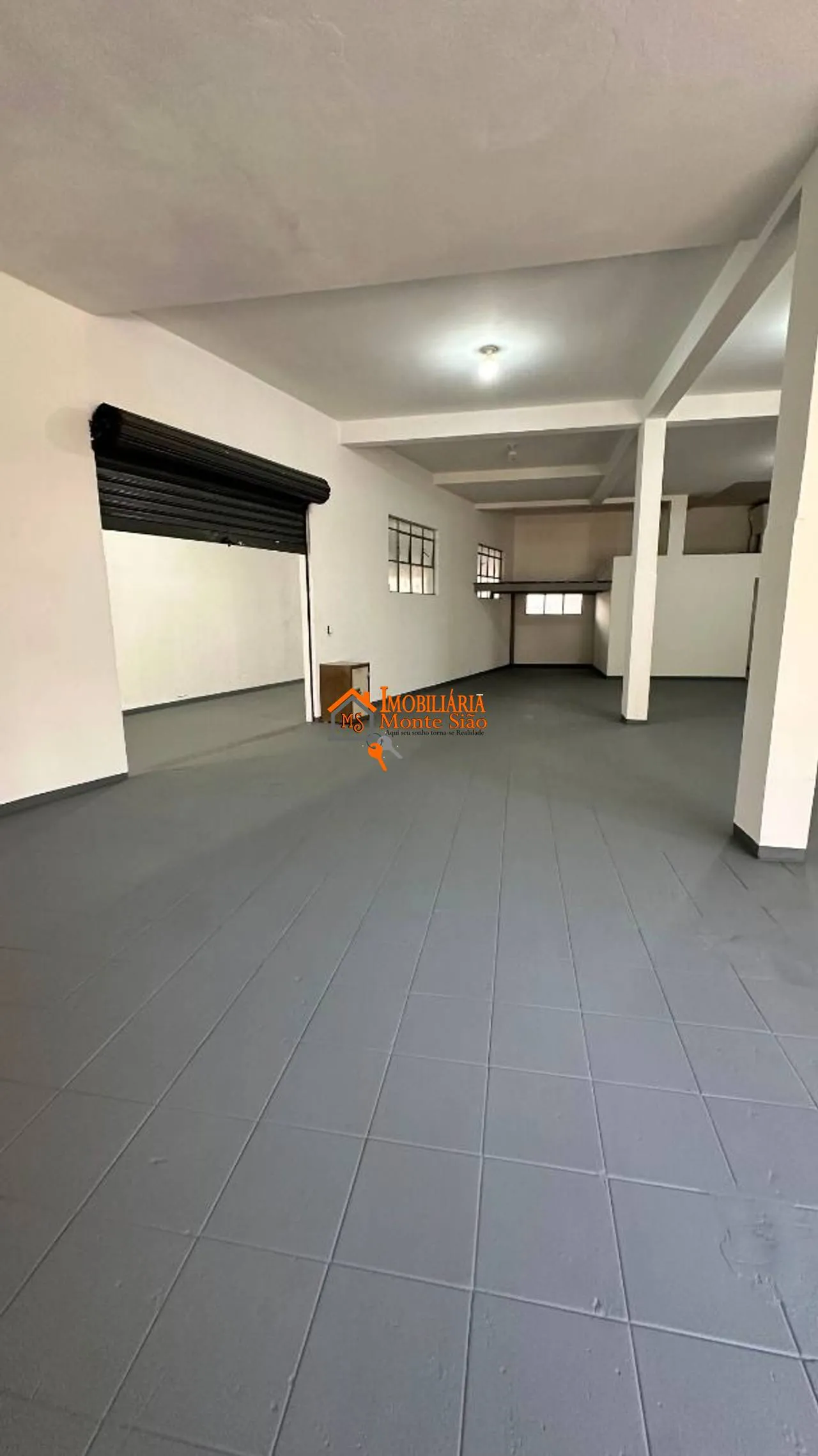 Imagem Salão para alugar, 250 m² por R$ 6.205,00/mês - Vila das Palmeiras - Guarulhos/SP