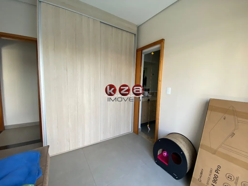 Imagem Magnífica Casa à Venda e Permuta em Valinhos-SP, Condomínio Vila do Sol: 3 Suítes, 3 Salas, 4 Vagas, 206 m²!